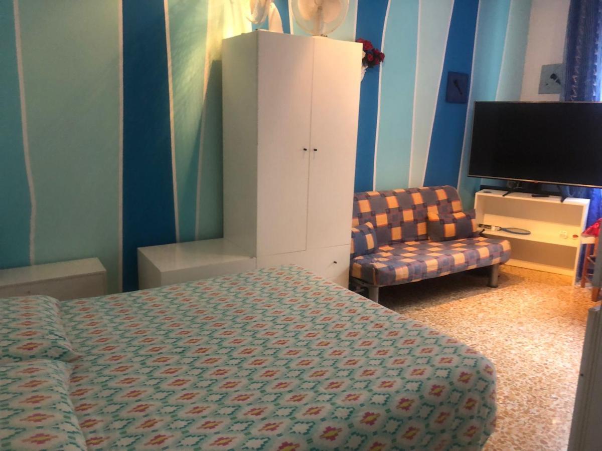 Home Willy Флоренция Экстерьер фото